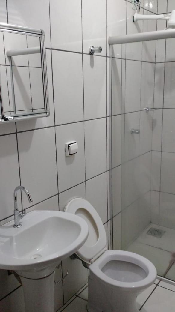 Del Rey Guest Flat Lägenhet Dourados Exteriör bild